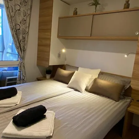 Peputo Luxury & Mobile Homes Camping